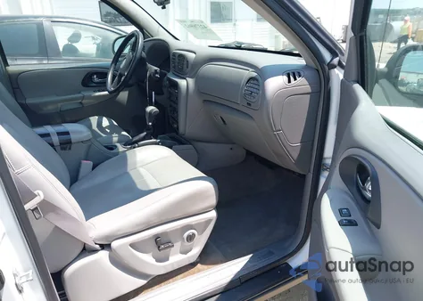 2005 Chevrolet Trailblazer Lt из США, поврежденный, VIN 1GNDT13S052293252